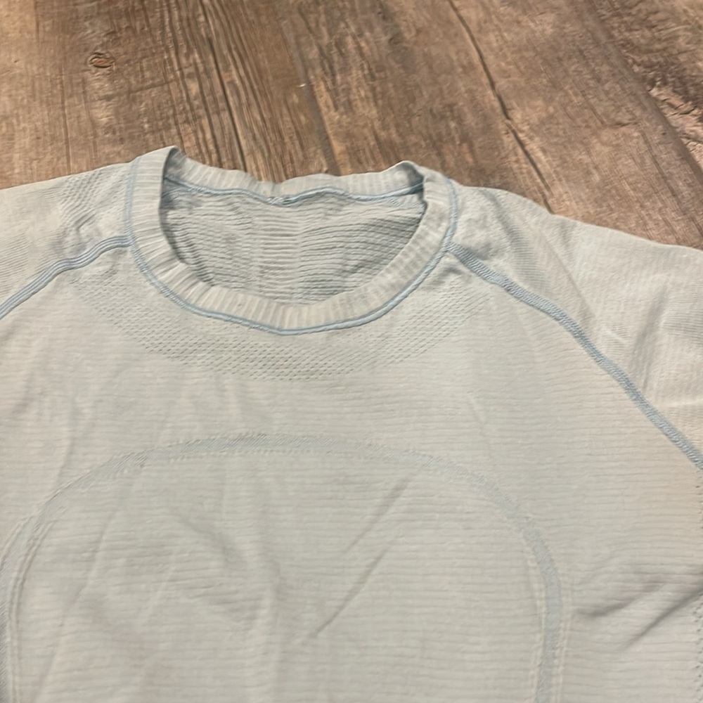 LULULEMON Swiftly Tech Short Sleeve Top - Picture 3 of 7